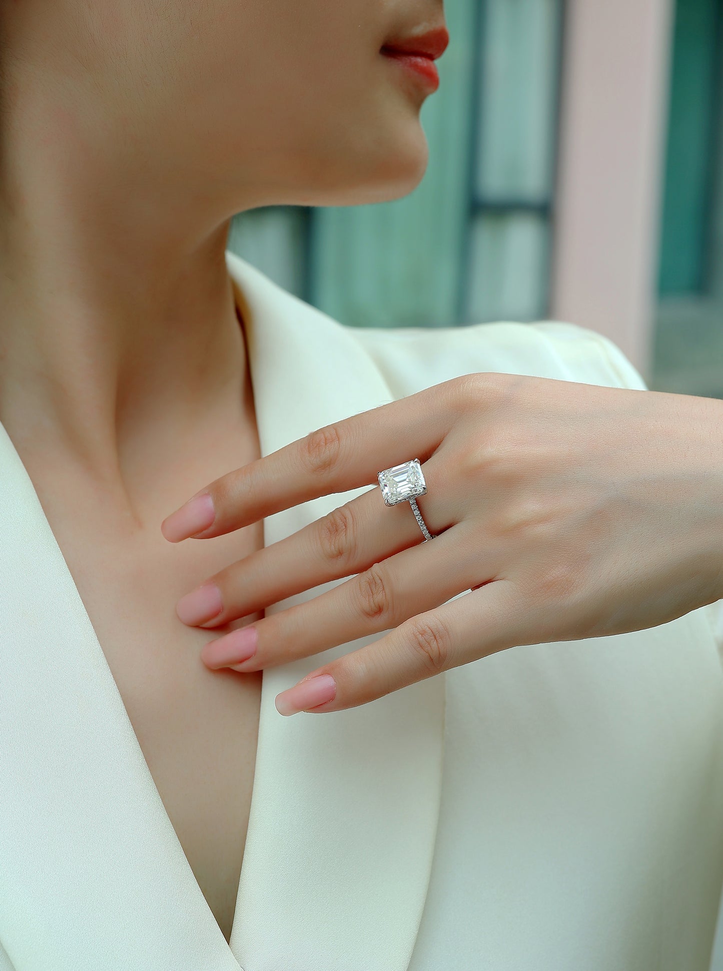 An octagonal 9*11 Moissanite S925 pure silver and platinum-plated eco-friendly diamond ring