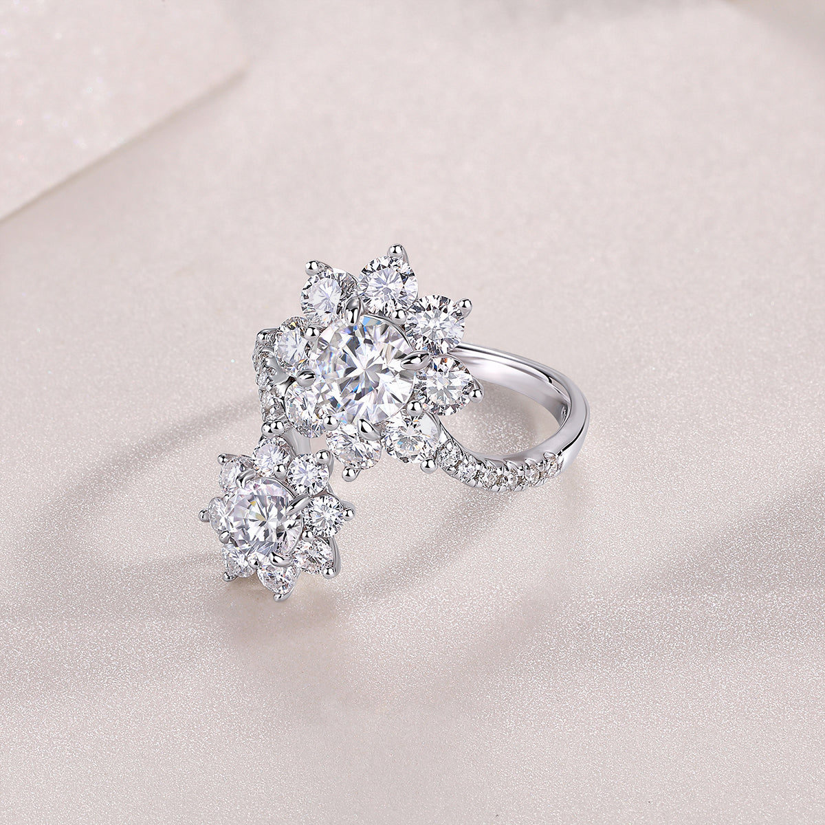 Morning Dew on Petals - 1 carat Moissanite diamond ring, environmentally friendly diamond ring, S925 sterling silver ring