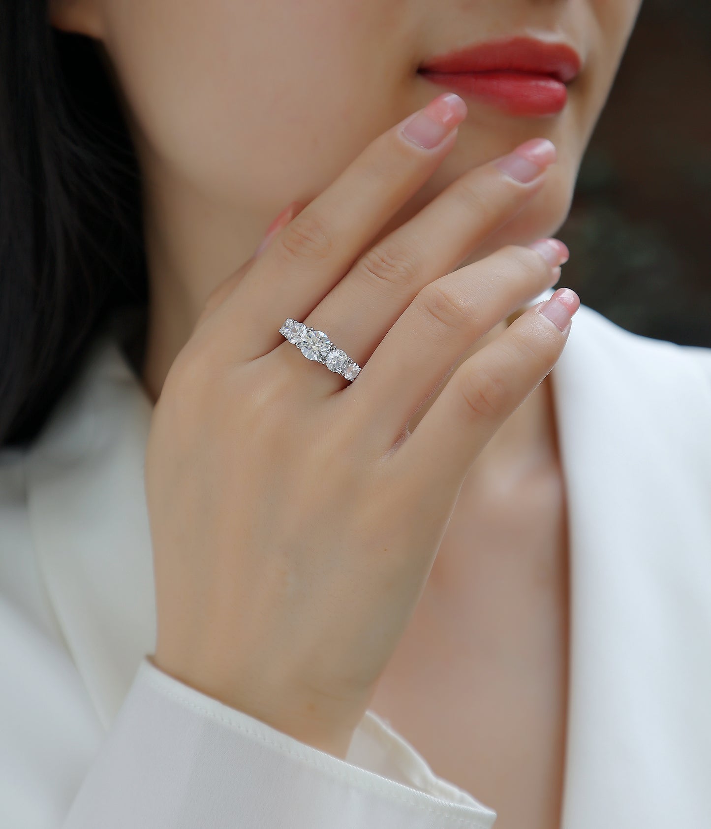 Love wedding ring - inlaid moissanite comparable to natural diamonds fashionable luxury silver ring