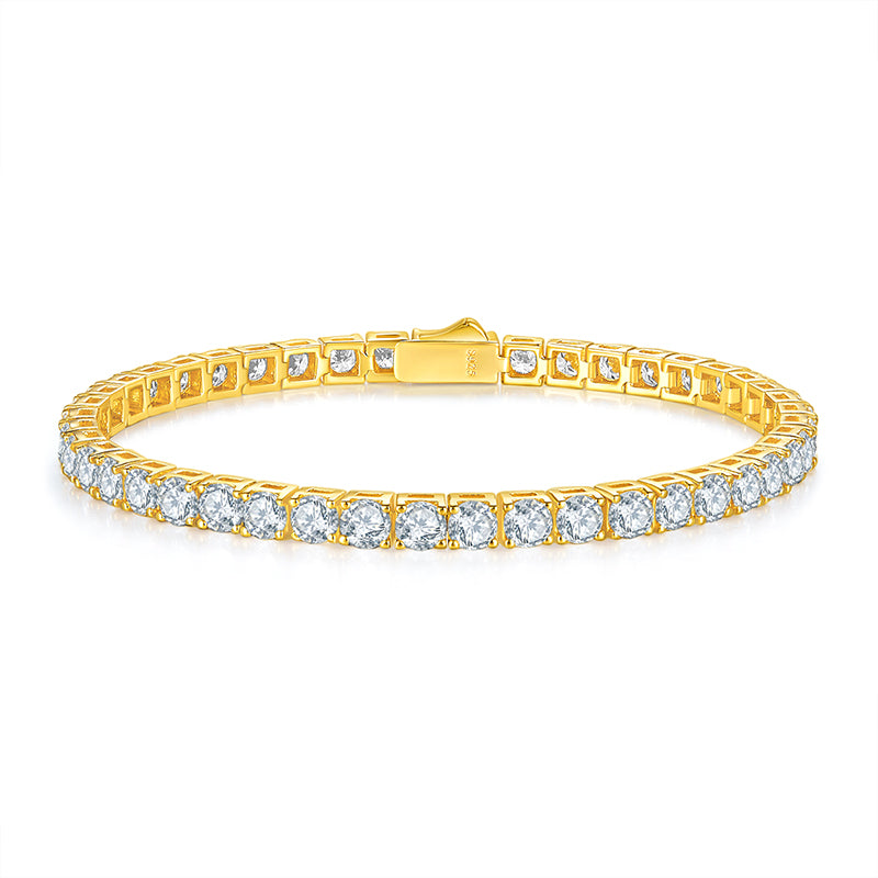 Unique - Fashionable and luxurious silver bracelet inlaid with moissanite comparable to natural diamonds