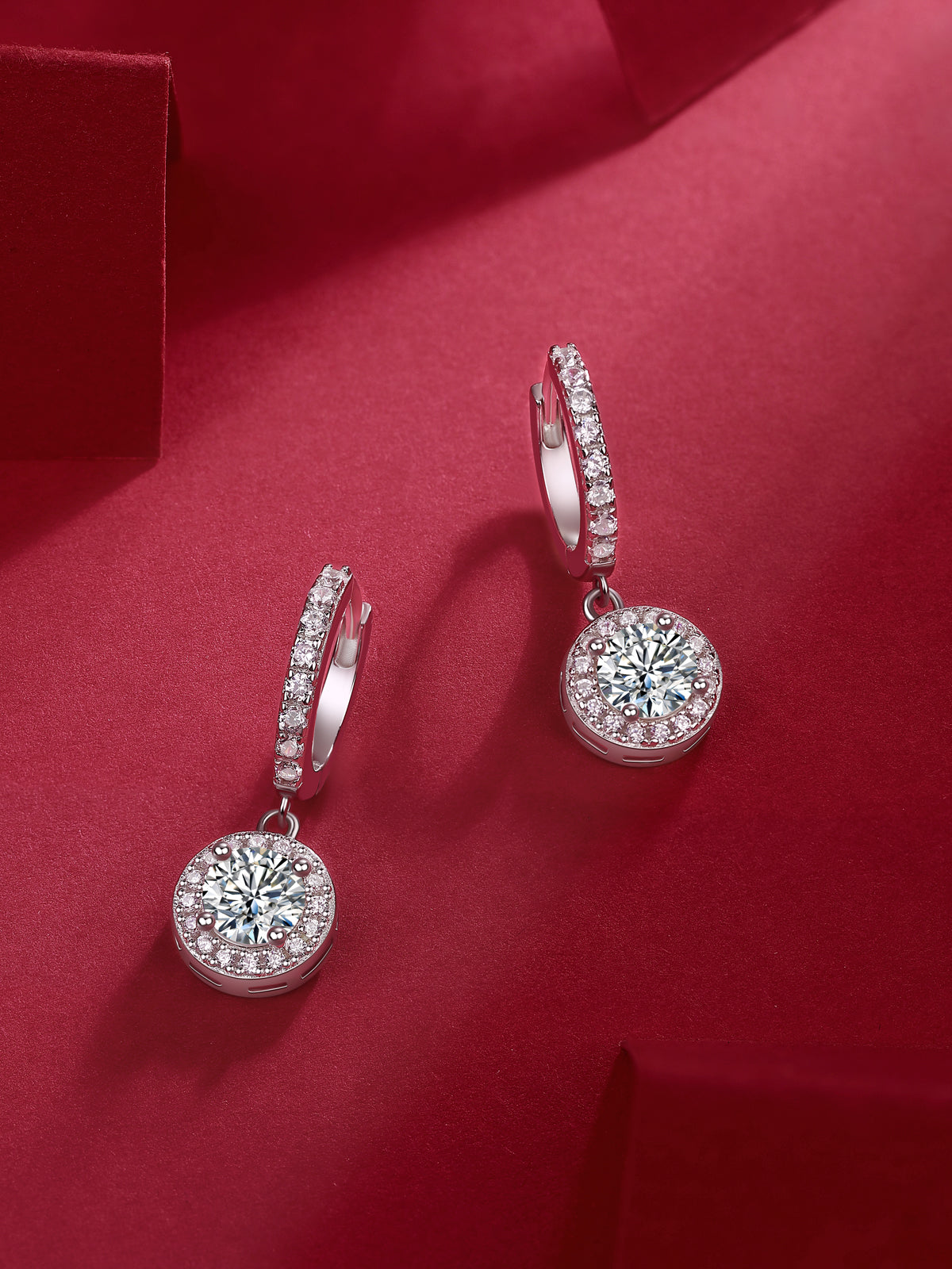 Youth Earrings - Inlaid with Moissanite, comparable to natural diamonds, fashionable and luxurious silver earrings