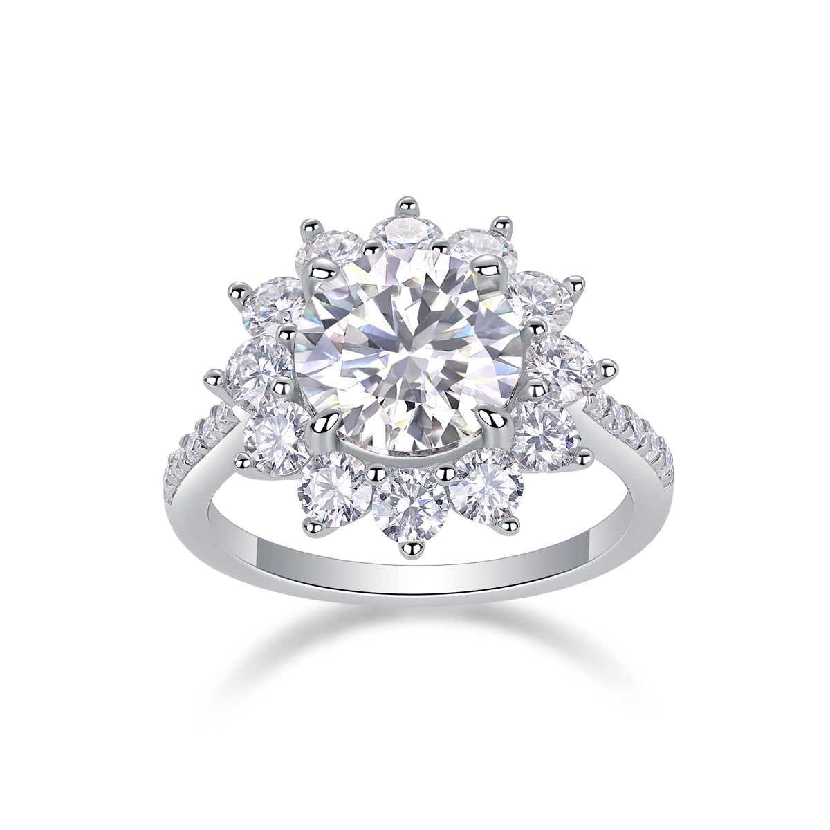 A 3-carat eco-friendly diamond ring set with Moissanite S925 sterling silver plated with platinum