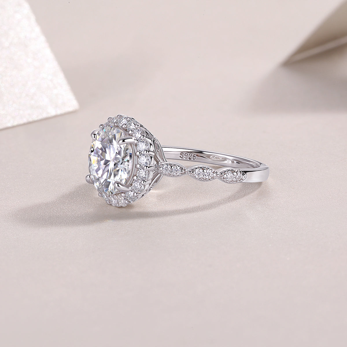 Starlight shining - 3 carat moissanite ring, environmentally friendly diamond ring, S925 sterling silver and platinum plated ring