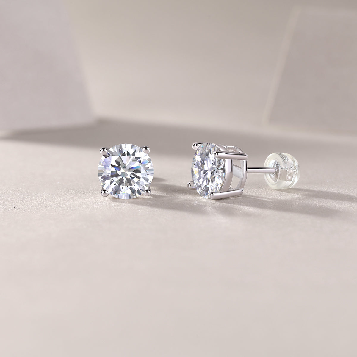 Pure Love Earrings - Inlaid with Moissanite, comparable to natural diamonds, fashionable and luxurious silver earrings